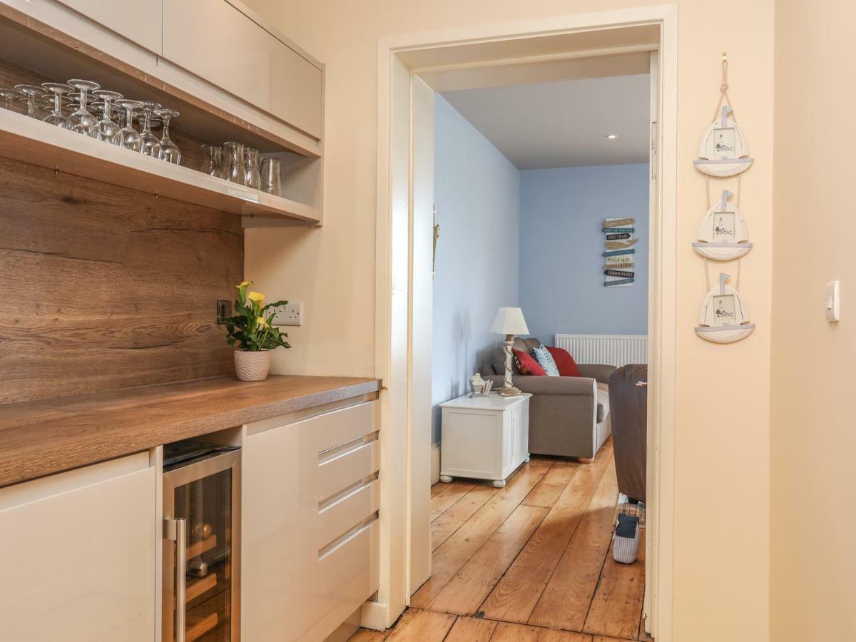 Appartamento Gadlys House - Waters Edge Beaumaris Esterno foto